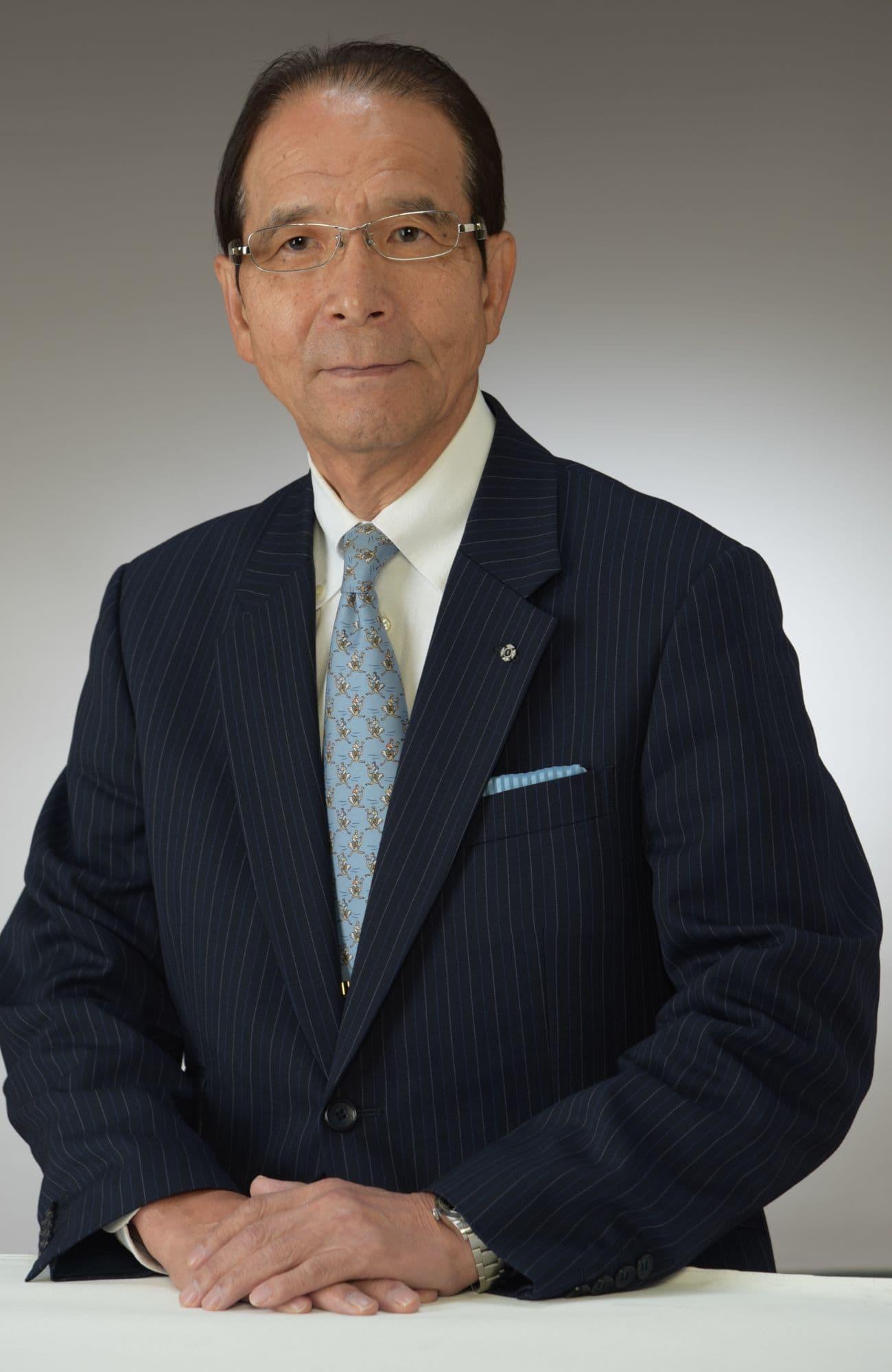 士族懇談会会長　尾﨑次徳